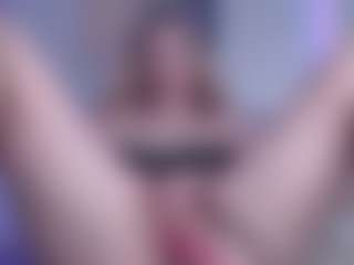 ember-luna's Live Sex Cam Show