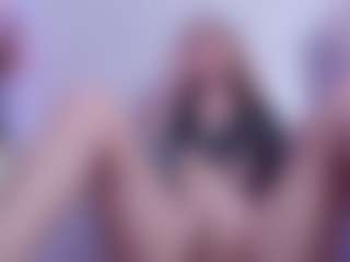 ember-luna's Live Sex Cam Show