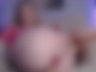 ember-luna's Live Sex Cam Show