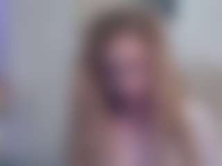 ember-luna's Live Sex Cam Show