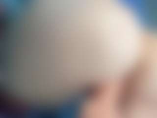 Live cam show with ember-luna - Butt Plug on alttransgirls