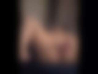 Honestlyfux's Live Sex Cam Show
