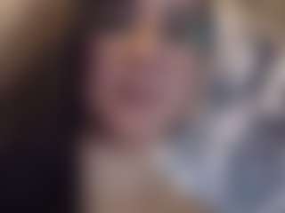 Honestlyfux's Live Sex Cam Show