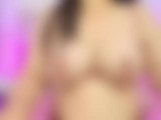 Live cam show with hotmature01 - Tittyfuck on Camsoda