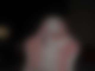 Live cam show with JanieDarling - Red Hair MILF on friskycurves.com