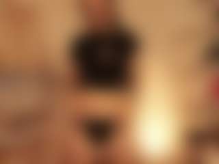 Live cam show with MimiPetitte - Upskirt on Dolls Live
