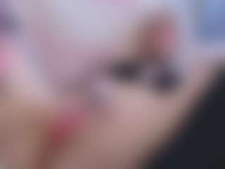 Live cam show with Xandra - Thin on Camsoda