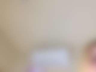 Live cam show with Nikki - Sexwebcam on hotwifechat.live