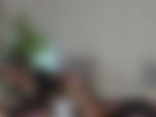Live cam show with Nikki - Average on Camsoda