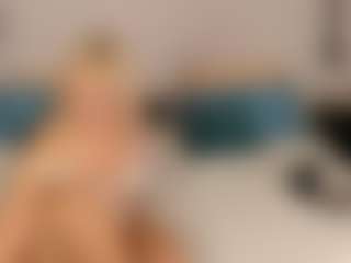Nikki's Live Sex Cam Show