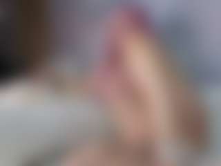 Live cam show with Nikki - Gray Eyes on crypto-cams