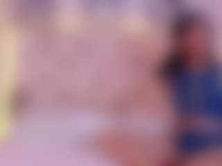 QueenMiranda4's Live Sex Cam Show