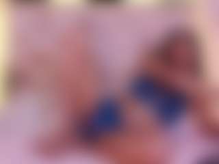 QueenMiranda4's Live Sex Cam Show