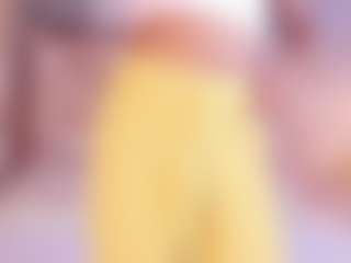 QueenMiranda4's Live Sex Cam Show