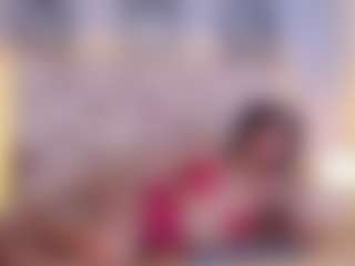 QueenMiranda4's Live Sex Cam Show