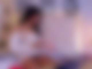 QueenMiranda4's Live Sex Cam Show