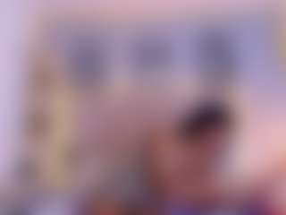 QueenMiranda4's Live Sex Cam Show
