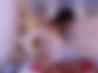 QueenMiranda4's Live Sex Cam Show