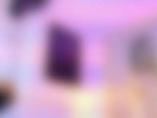 QueenMiranda4's Live Sex Cam Show