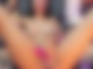 Live cam show with Selene-Diior - Brown Eyes on luckytryst.com