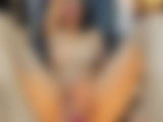 Live cam show with Selene-Diior - Sexy on Gym Cam Girls