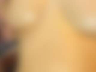 Live cam show with Selene-Diior - Skinny on liverealitysex.com