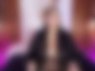 Live cam show with Stefy Harris - Middle Aged on StripNow