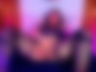 Live cam show with Stefy Harris - Smoking on Camsoda