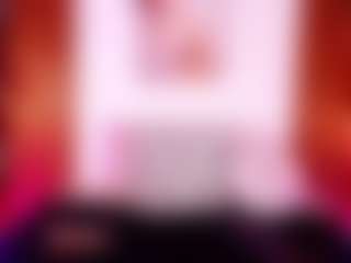 Live cam show with Stefy Harris - Oil on live.xheat.ai