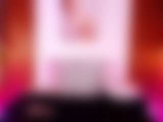 Live cam show with Stefy Harris - Blonde Hair Curvy on livesexfox.com