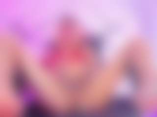 Live cam show with StyleQueen17 - Tease on Camsoda