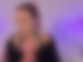 Thalira Deepthroat And Milk's Live Sex Cam Show