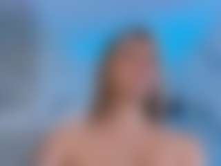 Live cam show with aitana01 - Submissive on googirlz