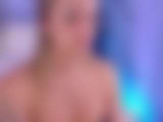 Live cam show with aitana01 - Nipple Piercings on Free Soda