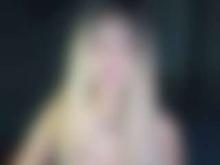 Live cam show with Ariana-Romero19 - Blue Eyes on Camsoda