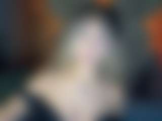 Ariana-romero19