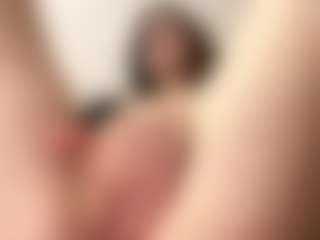 Live cam show with DorathyArellano - Moaning on Camsoda