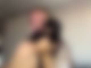 Live cam show with GwendaWanders - Nipple Piercings on hrnylive.com