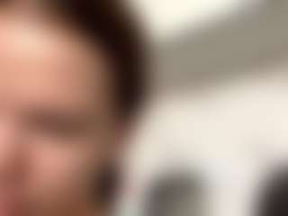 Live cam show with GwendaWanders - Petite on Camming Site