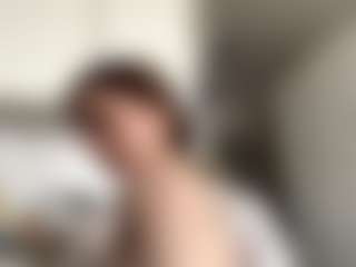 Live cam show with GwendaWanders - Brown Hair on crypto-cams