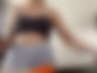 Live cam show with GwendaWanders - Ass Bouncing on Camsoda