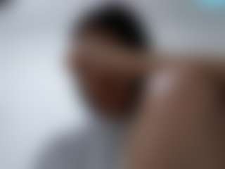 Live cam show with GwendaWanders - Genital Piercings on Camming Site