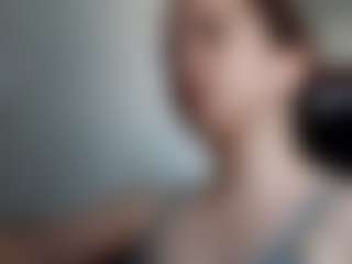 Live cam show with GwendaWanders - Squirt on Camsoda