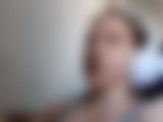 Live cam show with GwendaWanders - Creampie on madthumbs