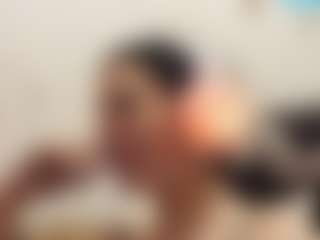 Live cam show with GwendaWanders - Athletic on camwithhim.com