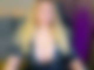 JuliaWatson66's Live Sex Cam Show