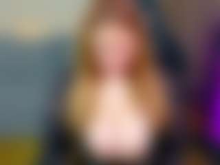 JuliaWatson66's Live Sex Cam Show