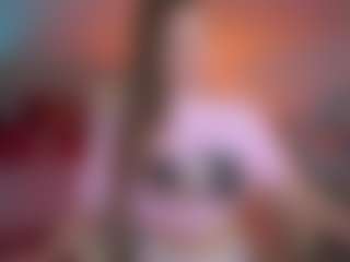 Live cam show with KateFoxxys - Normal on WildCum