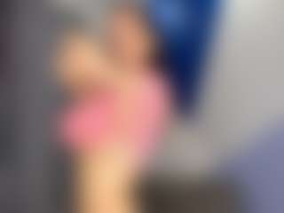 Live cam show with MissLaderer - Young Adult on Camming Site