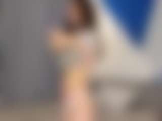 Live-Cam-Show mit MissLaderer - Smoking auf Camsoda